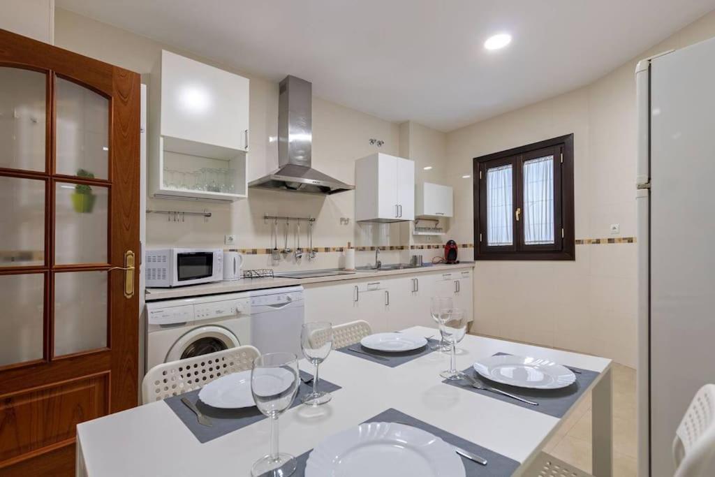 Jdcbl - Peaceful Wonderful Apartment In City Center Seville Exterior photo