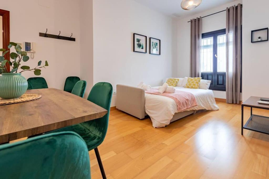 Jdcbl - Peaceful Wonderful Apartment In City Center Seville Exterior photo